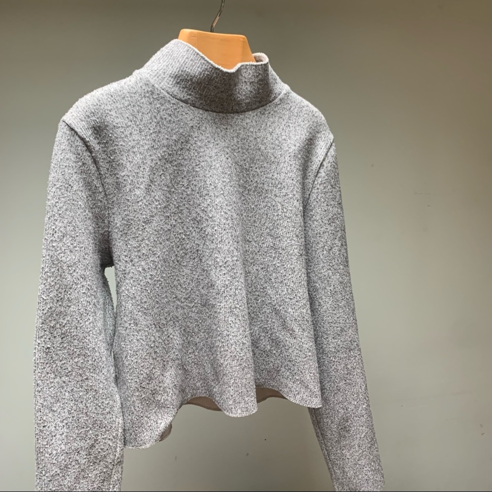 High Neck Zara Light Gray Crop Sweater